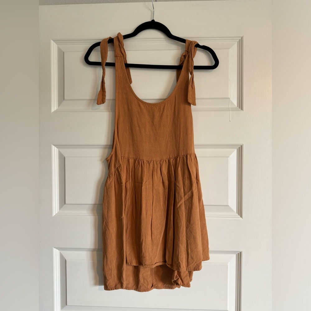 Tie dress